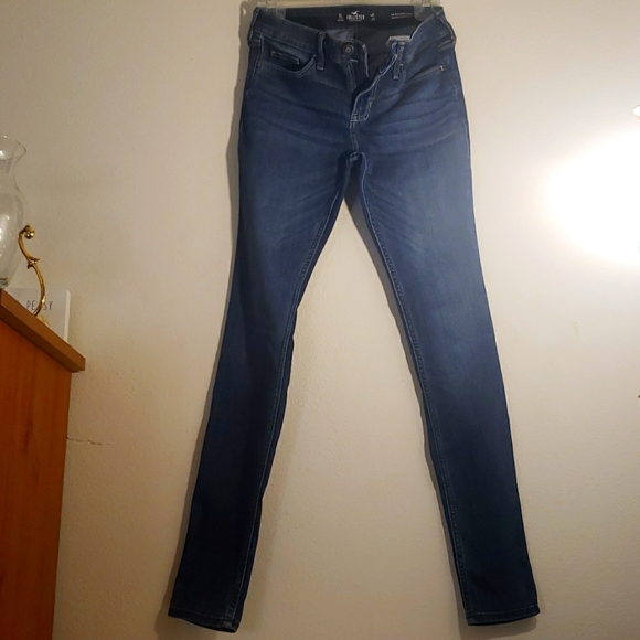 Hollister Jeans Pants - Picture 2 of 2